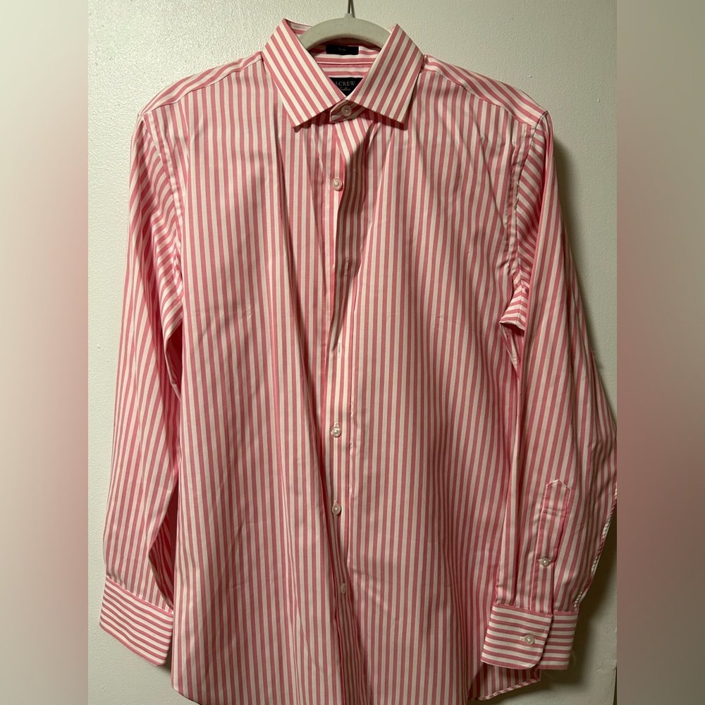 Mens J Crew Ludlow non-iron dress shirt, size 15.5x33, equivalent to a men’s Med